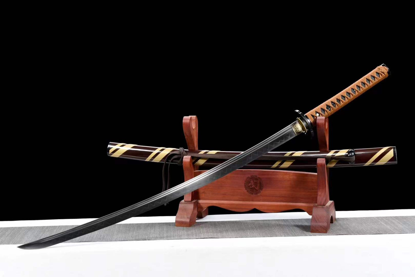 Hand Forged Japanese Samurai Katana Nightfall 曙光