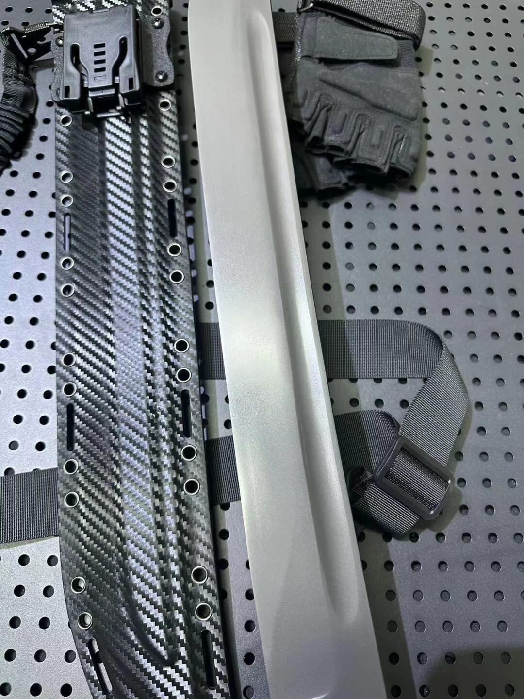 Gorilla Tactical Knife