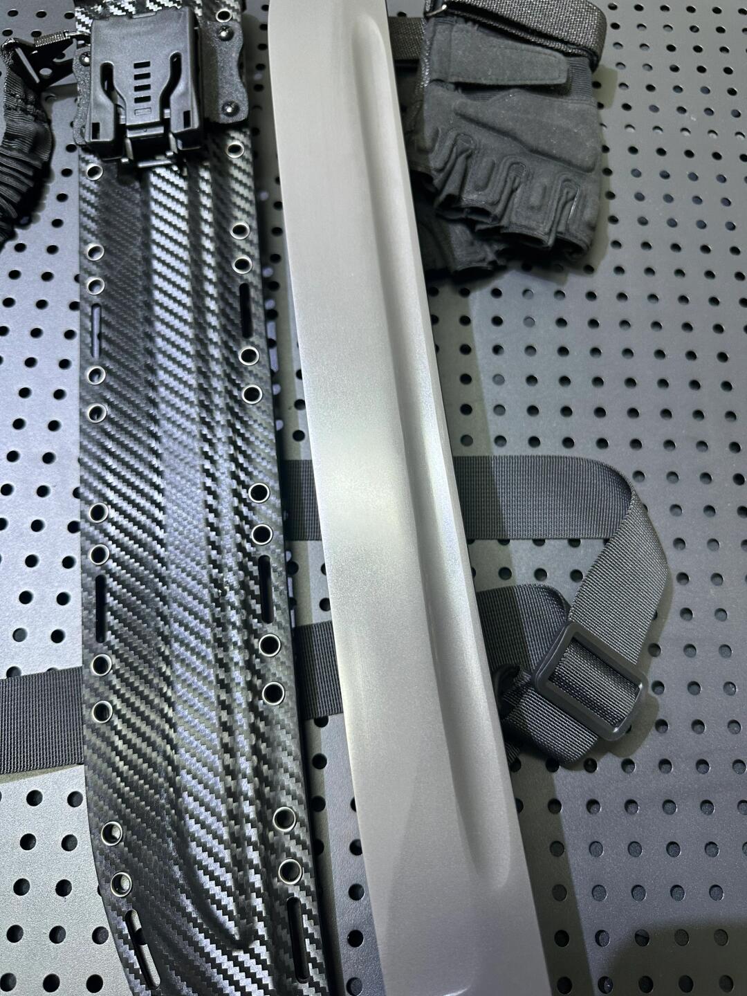 Gorilla Tactical Knife