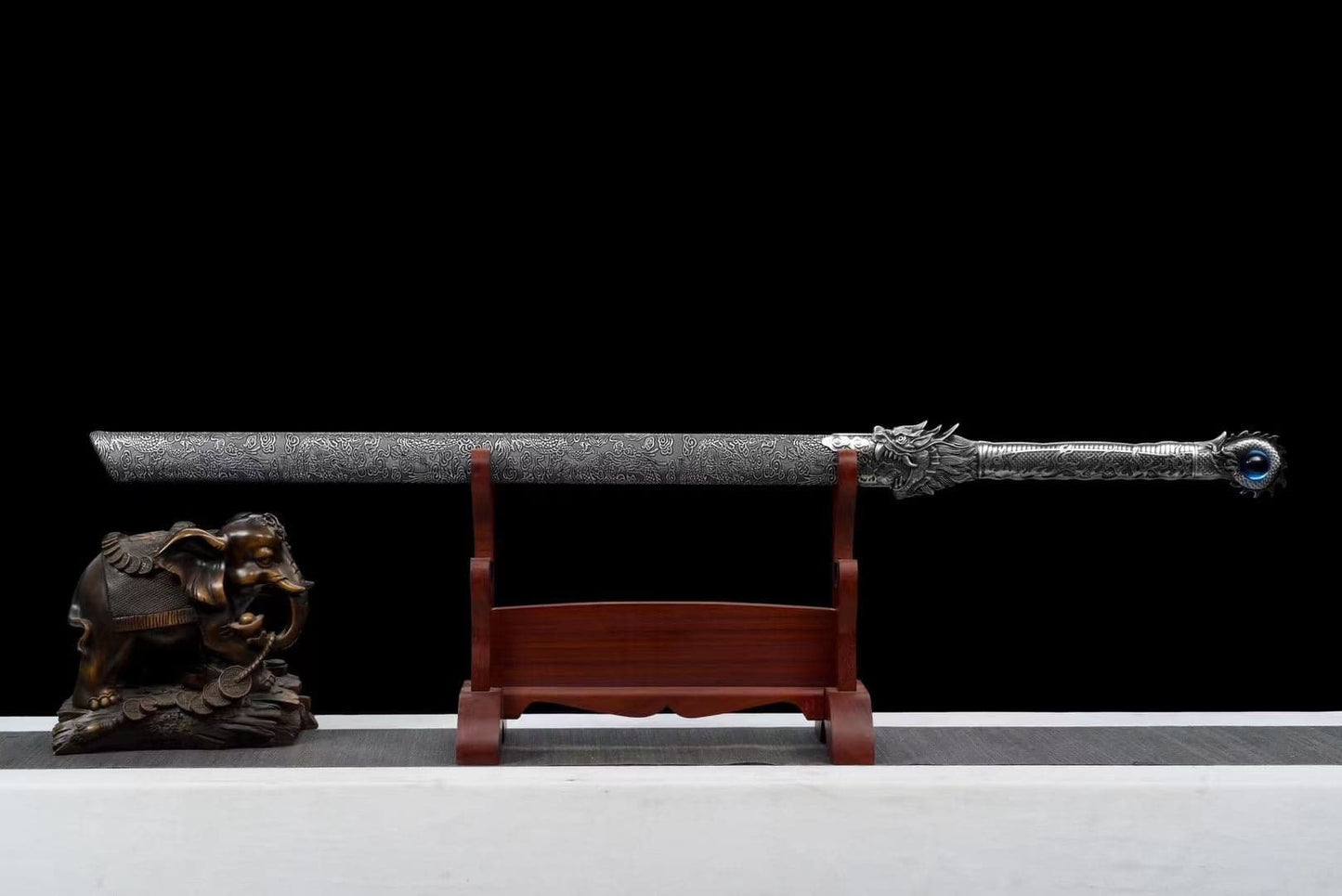 Handmade Ao Tian Manganese Steel Chinese Sword Baked blue engraving